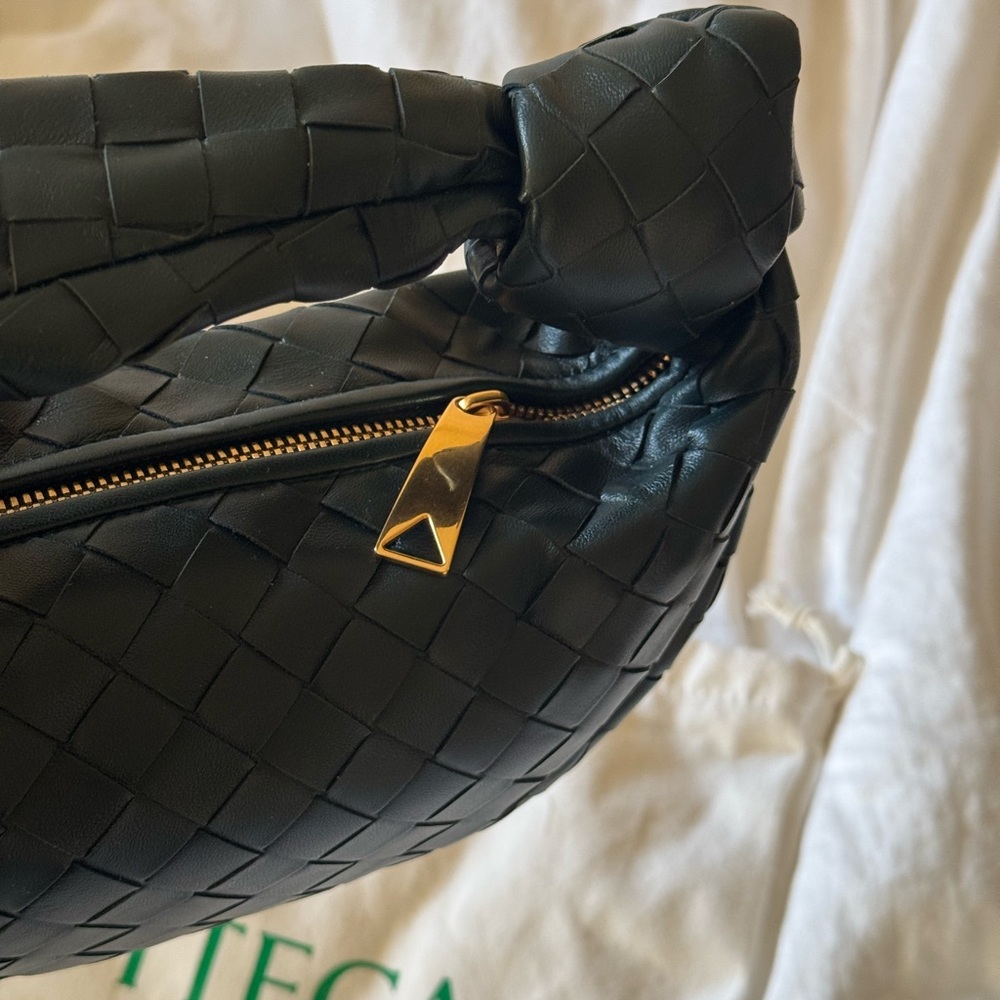 Bottega Veneta Jodie Top Handle Bag | Never Used - Picture 4 of 6